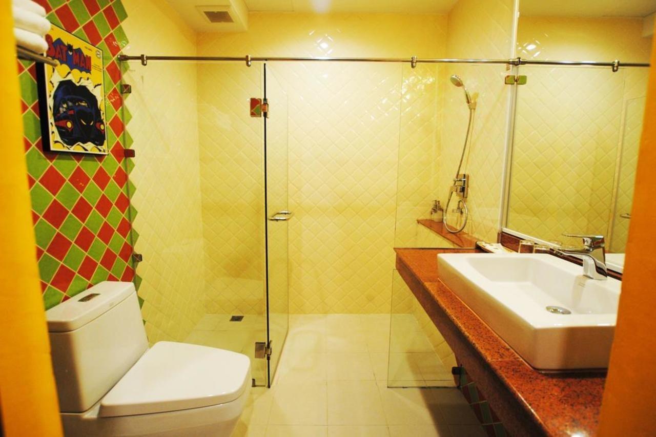 Focal Local Bed & Breakfast Bangkok Exterior foto